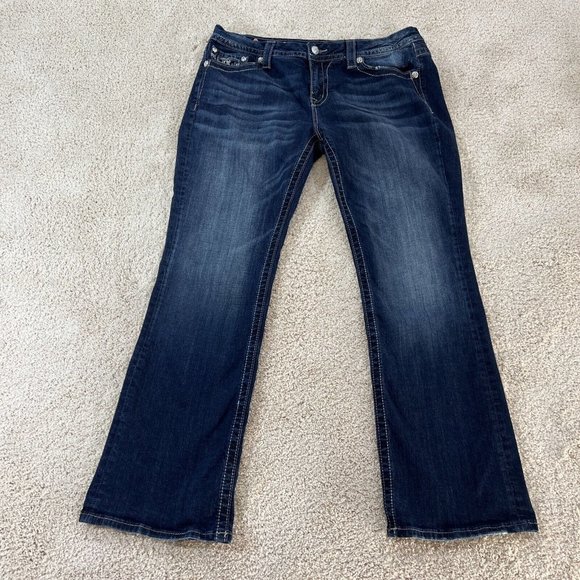 Womens Miss me jeans 32 dark wash mid-rise easy bootcut Embroidered Denim